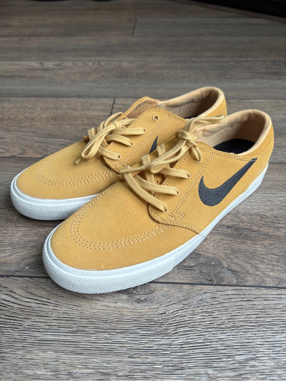 Nike Zoom Air Stefan Janoski Low Top Suede Sneakers Yellow Gold Sz 8.5